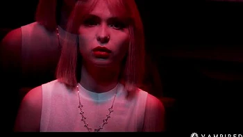 Endearing Melody Marks and Lily Bell - mesmerize porn - Vampired