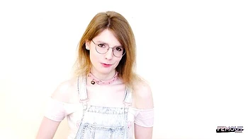 Femout - long socks video