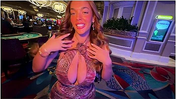 Heaven Sent Australian Girl Helps You Get Over Your Gambling Losses - Alanna Pow