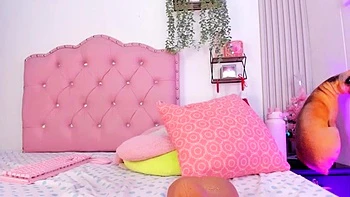 Nicole Sweet's Pussy Is Hot