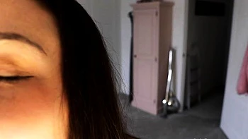 Amateur Webcam Teen Flashes Masturbates