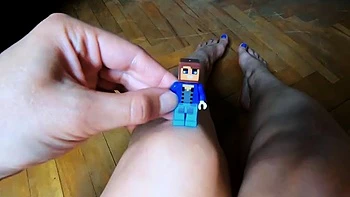 Aimee Waves - Giantess Body Exploration & Vore FemDom