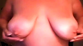Big-Titted Blonde BBW on Webcam