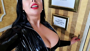 Webcam milf with breast milk live hardcore masturbate